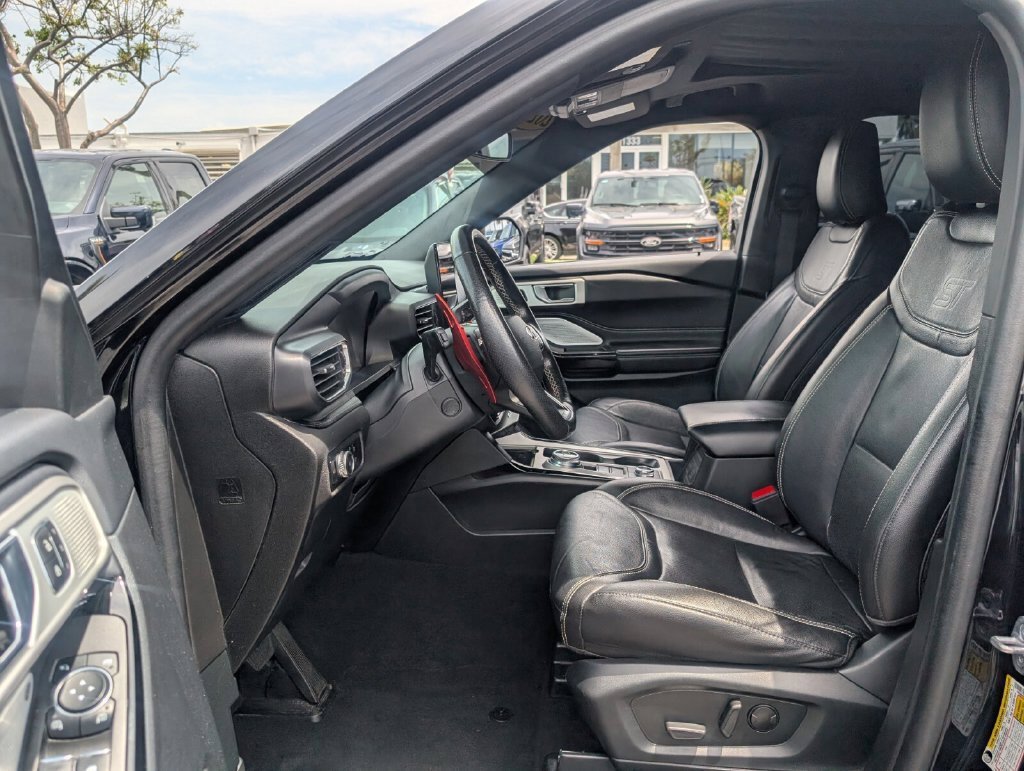 Used 2023 Ford Explorer ST w/ Equipment Group 401A AWD/4WD image 9