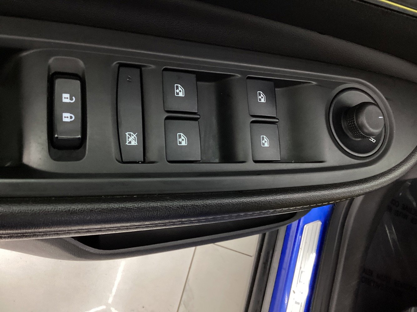 Used 2015 Buick Encore Convenience image 38