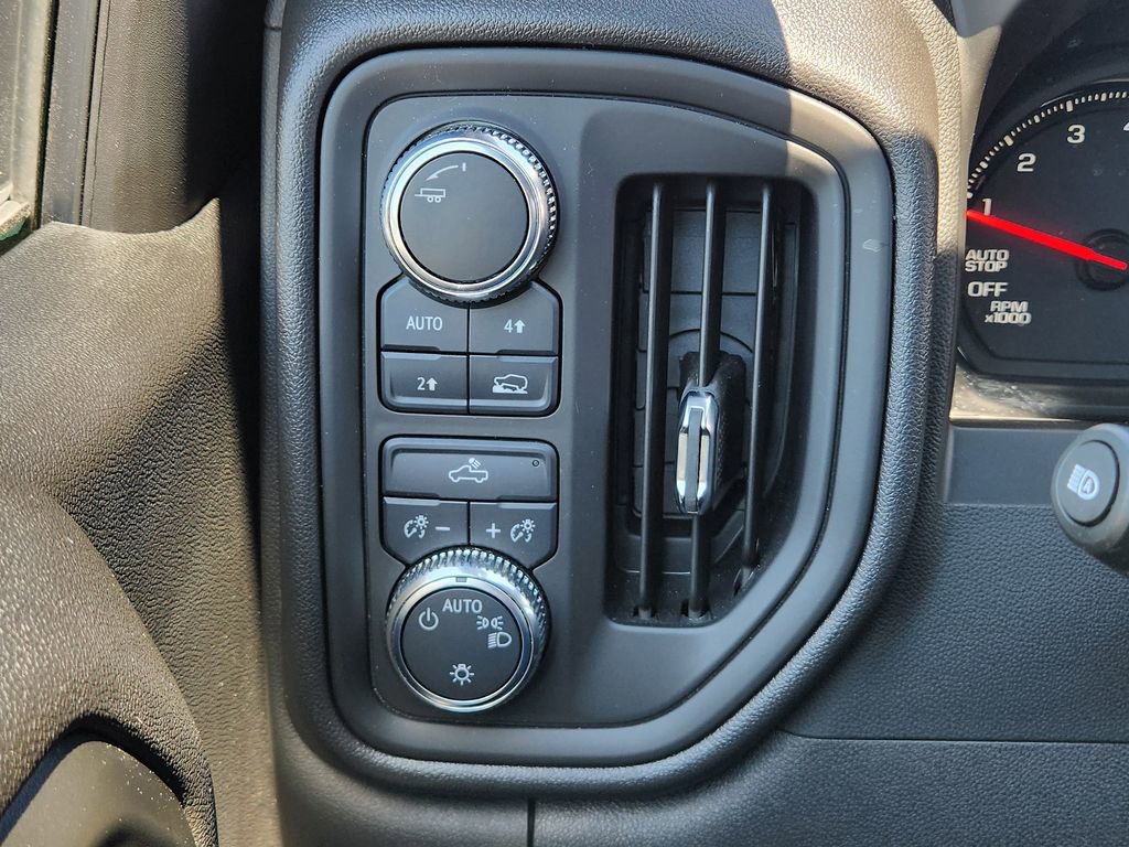 Used 2025 GMC Sierra 1500 Pro w/ Pro Value Package AWD/4WD image 23