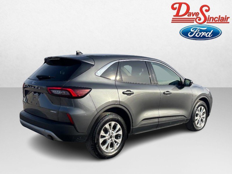 Used 2023 Ford Escape Active w/ Tech Pack #2 AWD/4WD image 7