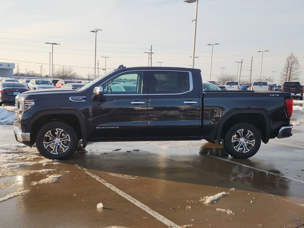 Used 2025 GMC Sierra 1500 SLT video 4