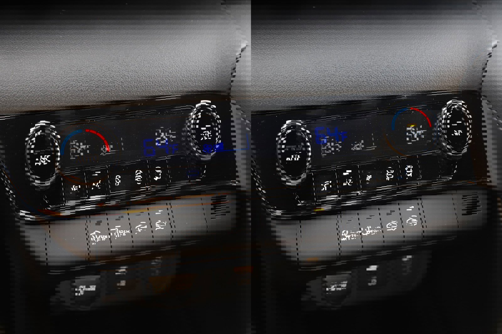 New 2025 Hyundai Elantra Sport image 25