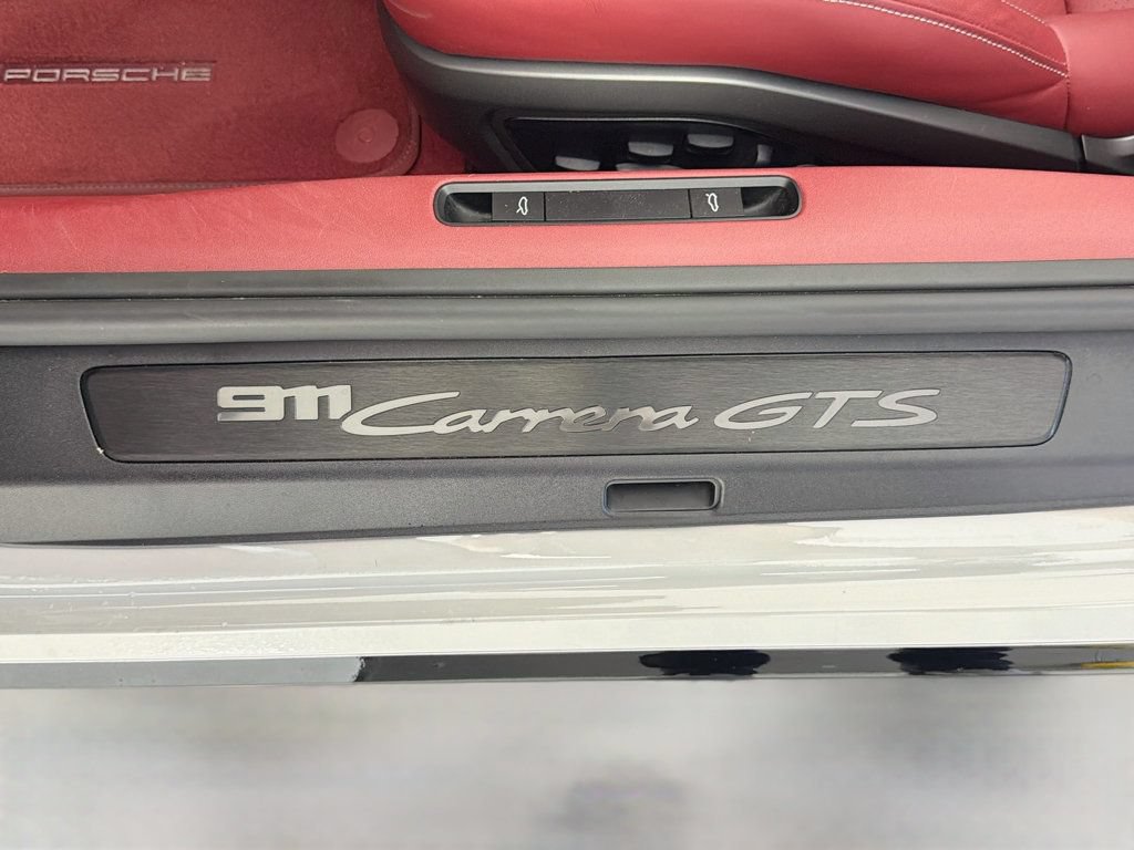 Certified 2023 Porsche 911 Cabriolet image 14