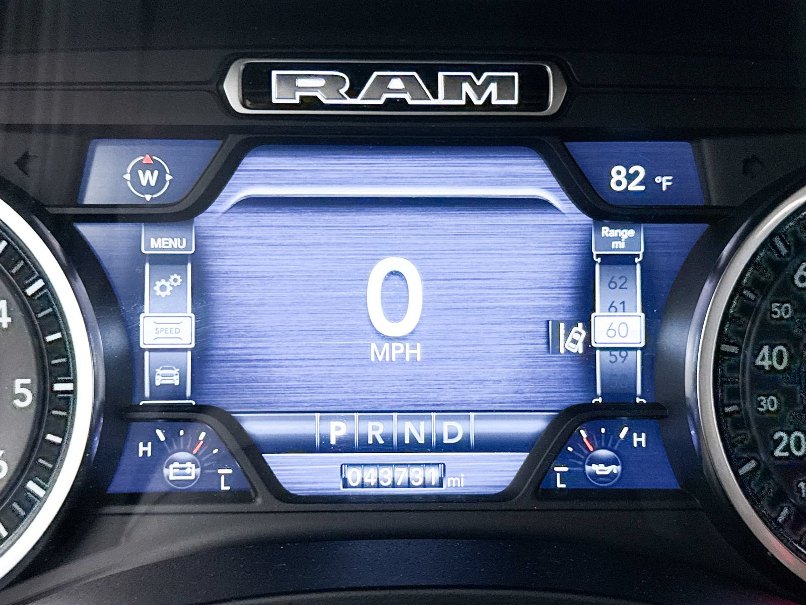 Used 2019 RAM 1500 Laramie AWD/4WD image 34