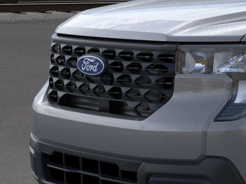 New 2025 Ford Maverick XL image 18