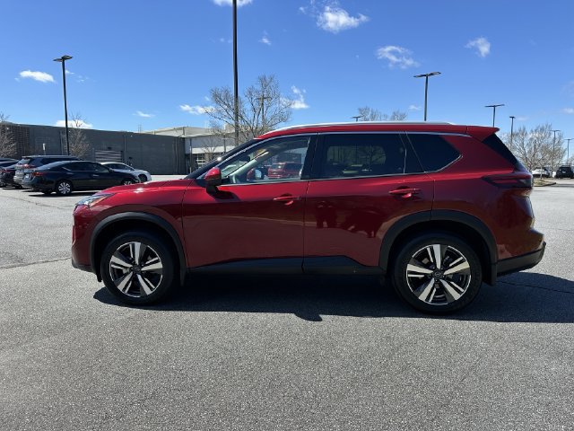 Certified 2025 Nissan Rogue SL AWD/4WD image 6