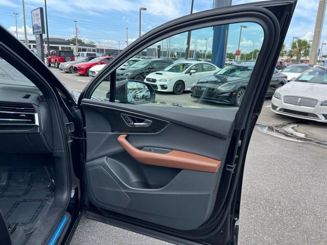 Used 2021 Audi Q7 3.0T Premium w/ Convenience Package image 47