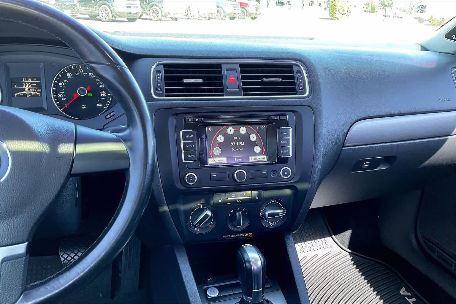 Used 2014 Volkswagen Jetta TDI FWD image 6