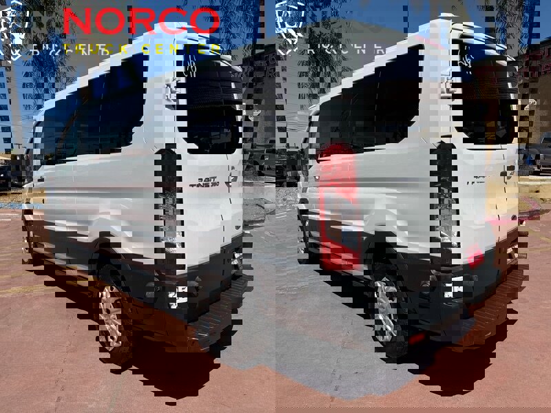 Used 2016 Ford Transit 350 XLT image 6