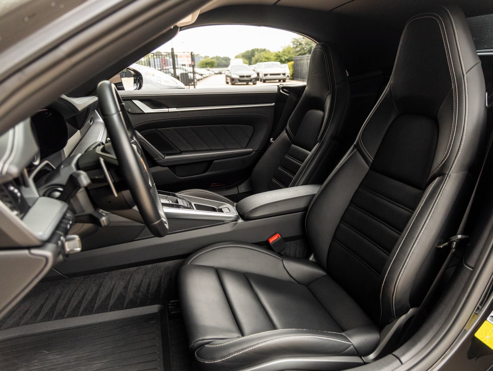 Certified 2024 Porsche 911 Turbo AWD/4WD image 5