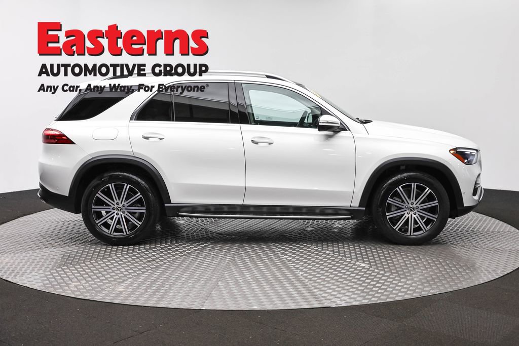 Used 2025 Mercedes-Benz GLE 450e 4MATIC image 4