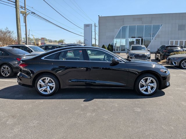 Used 2025 Audi A5 2.0T Premium Plus w/ Premium Plus image 4