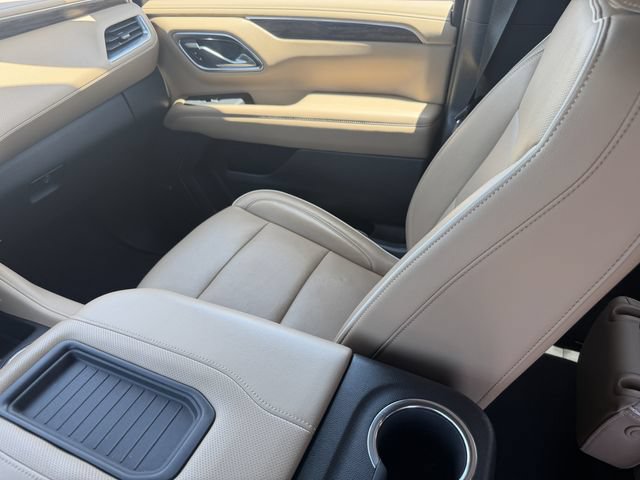 Used 2021 Chevrolet Tahoe Premier w/ Premium Package AWD/4WD image 21