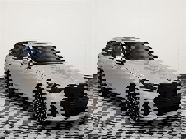 New 2026 BMW 530i xDrive w/ M Sport Package