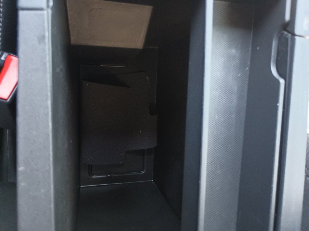 Used 2020 Chevrolet Equinox LS w/ LS Convenience Package image 21