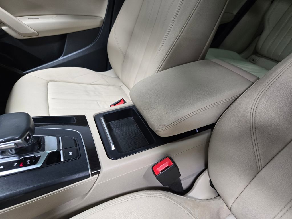 Used 2018 Audi Q5 2.0T Premium Plus w/ Premium Plus Package image 30