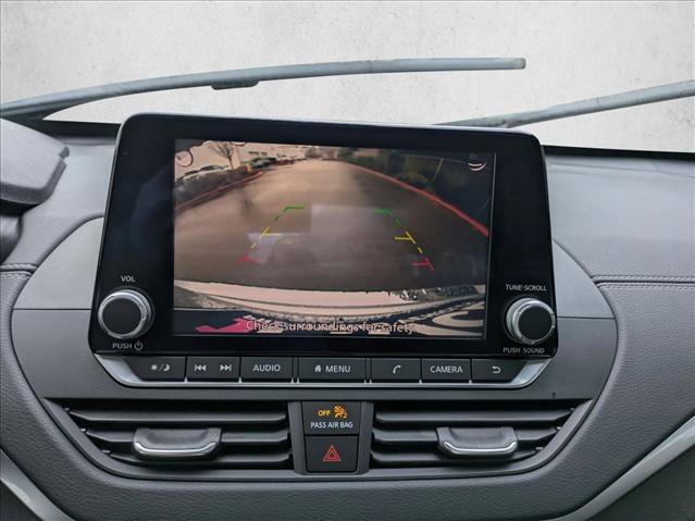 Used 2022 Nissan Altima 2.5 SV w/ SV Premium Package image 14