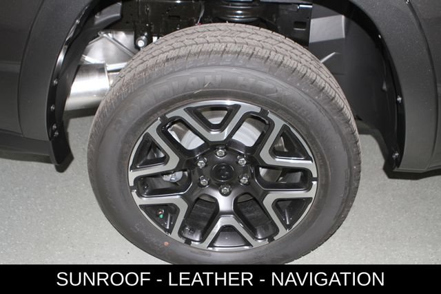 New 2027 RAM 1500 Laramie w/ Laramie Preferred Package AWD/4WD image 5