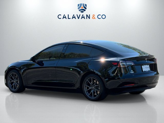 Used 2023 Tesla Model 3 Standard Range RWD image 5