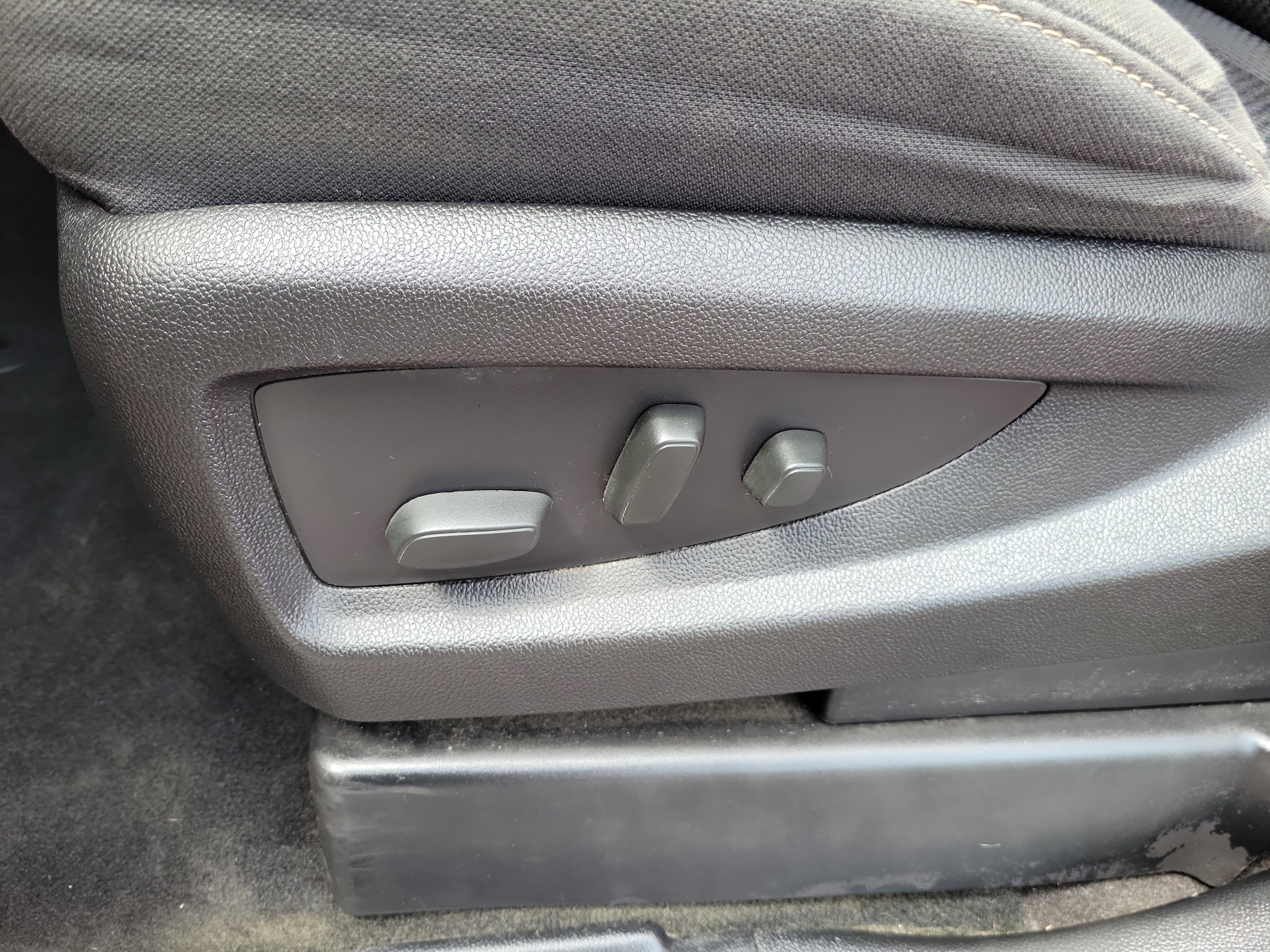 Used 2017 Chevrolet Silverado 1500 LT w/ All Star Edition image 16