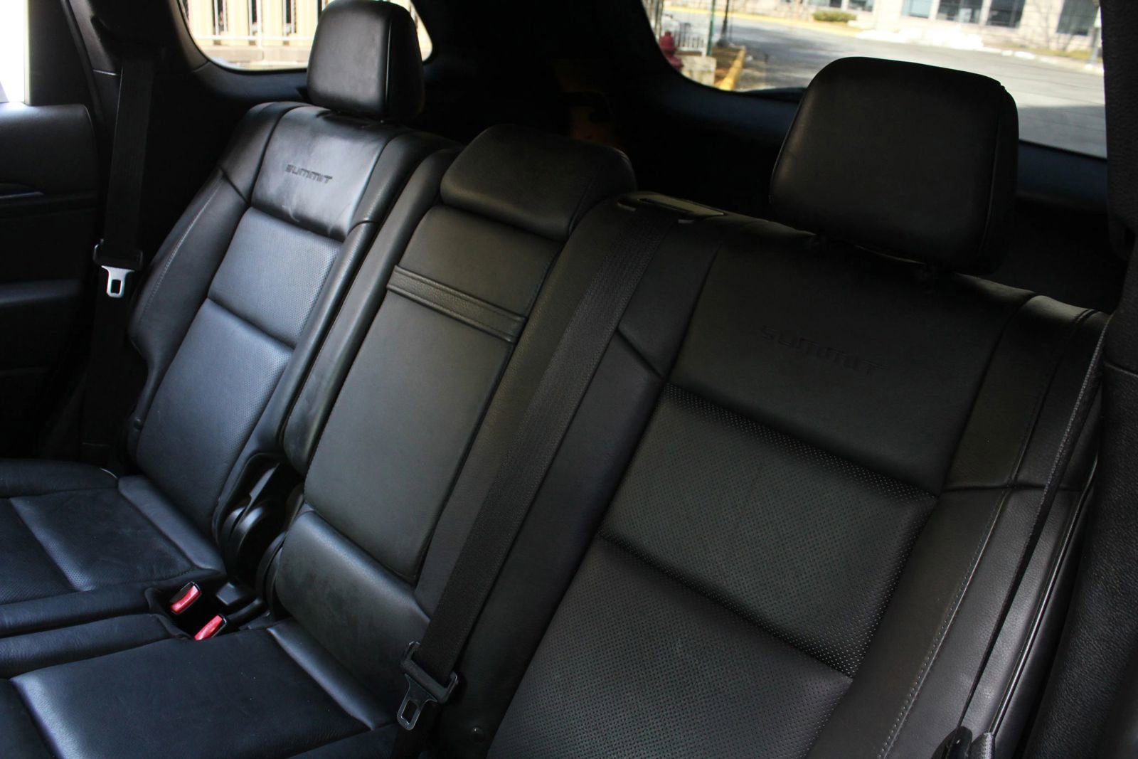 Used 2014 Jeep Grand Cherokee Summit image 16
