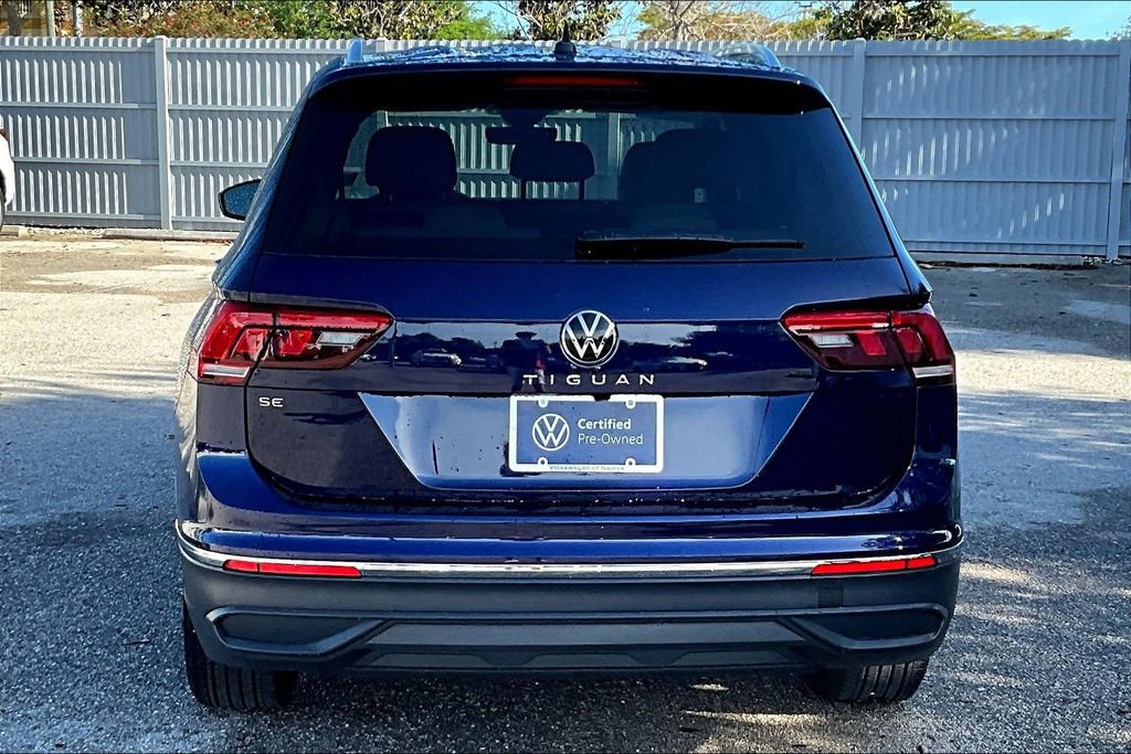 Certified 2024 Volkswagen Tiguan SE image 6