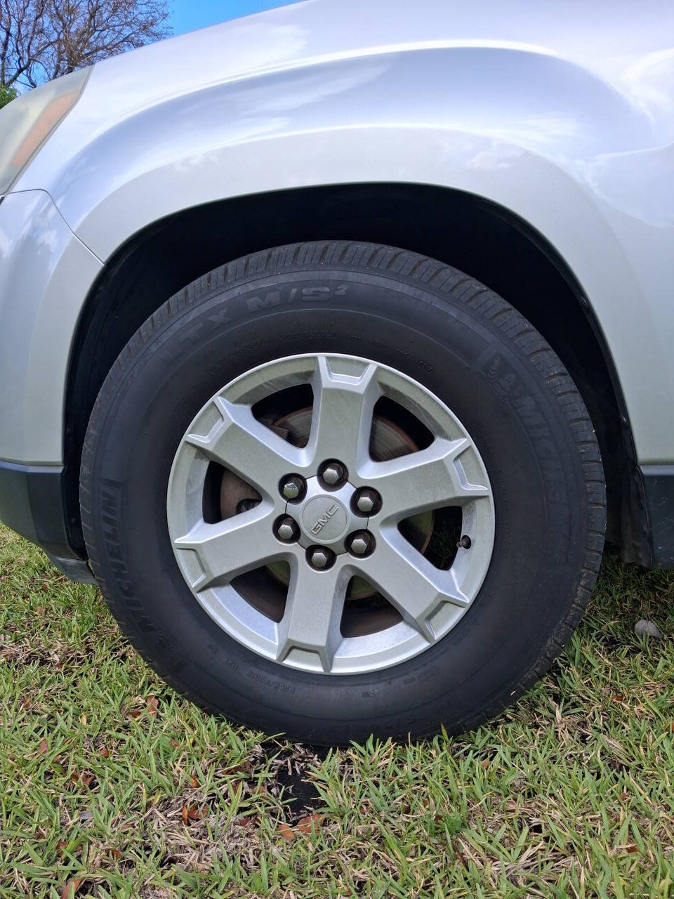 Used 2013 GMC Acadia SLE FWD image 20