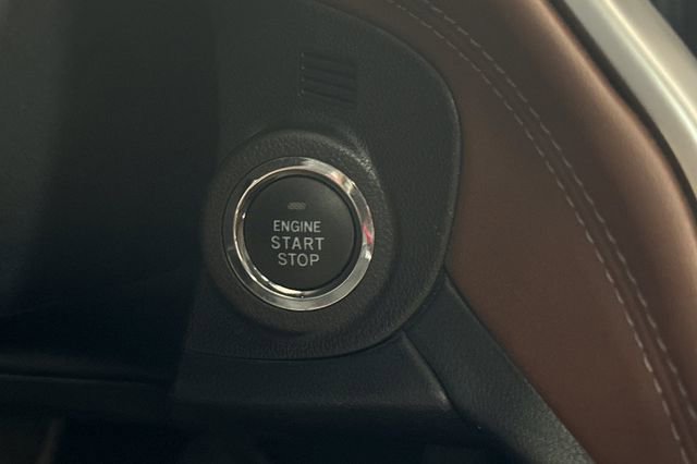 Used 2022 Subaru Outback Touring XT image 28