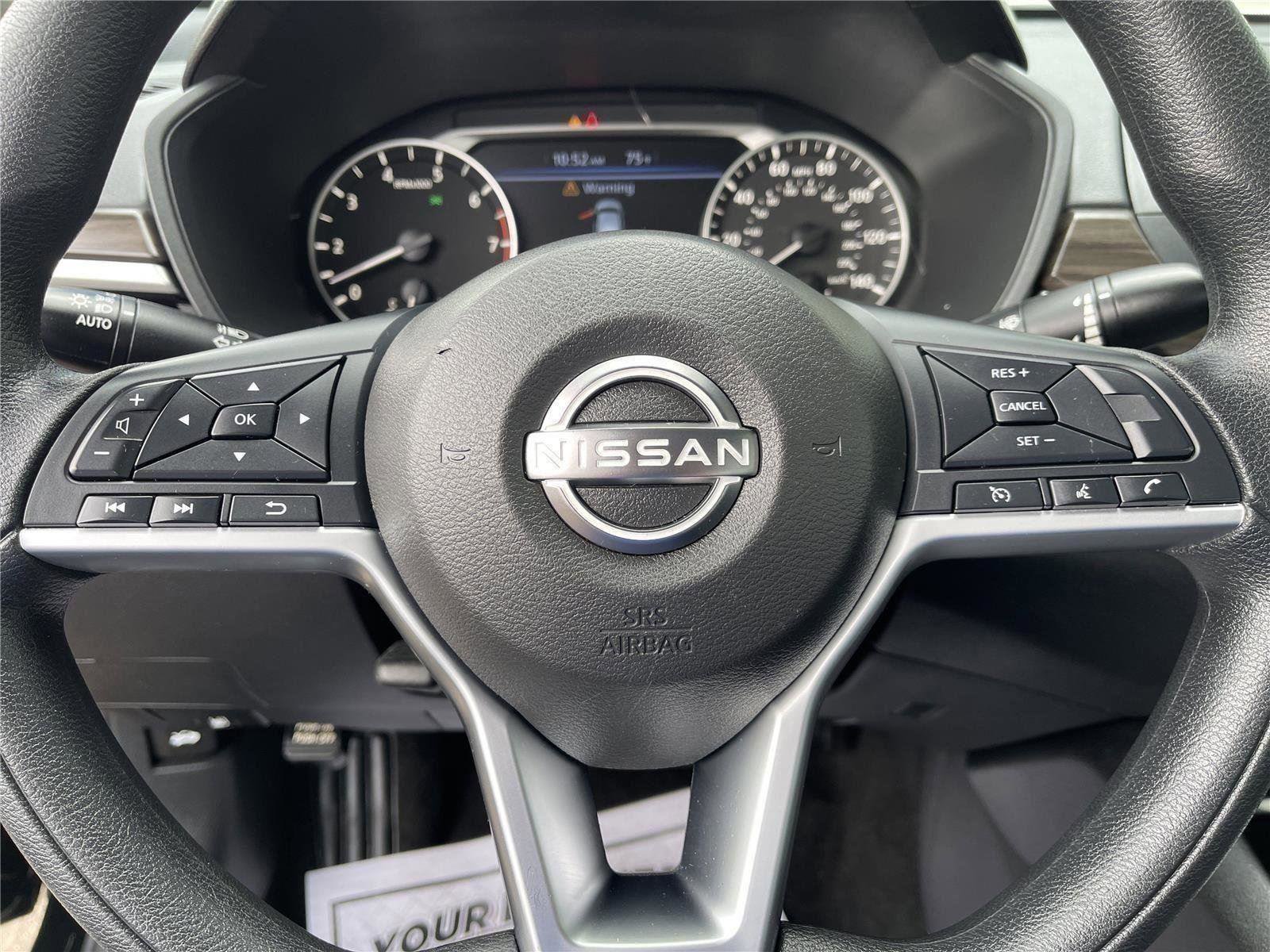 Used 2024 Nissan Altima 2.5 SV FWD image 22