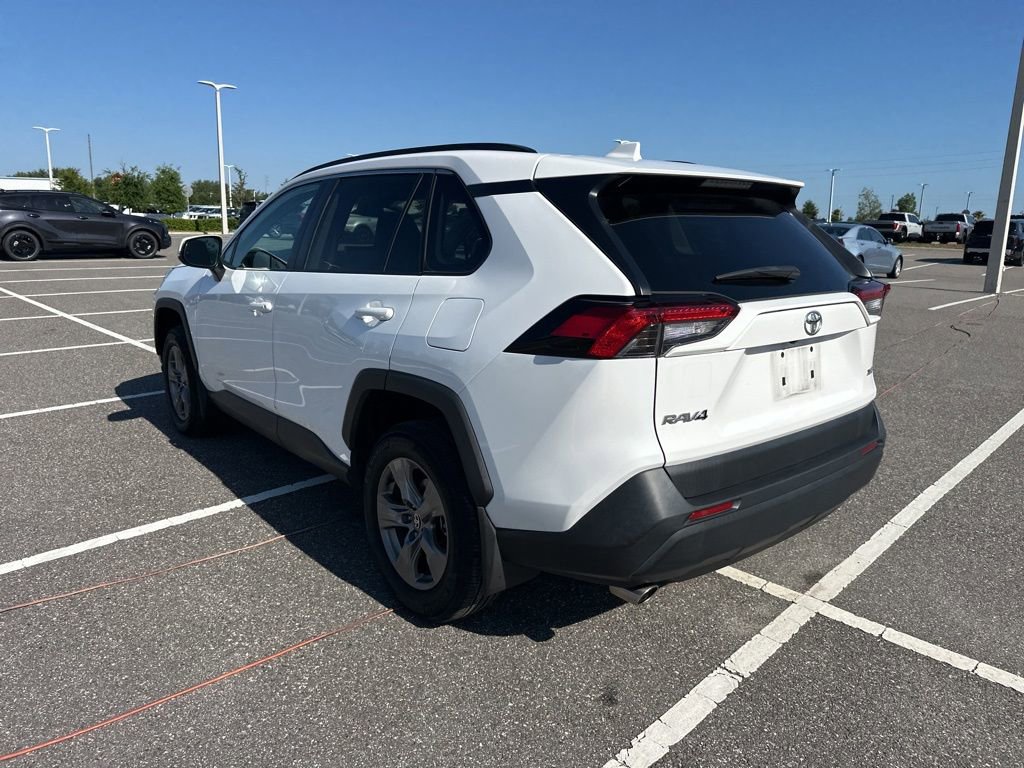 Used 2024 Toyota RAV4 XLE w/ Convenience Package FWD image 8