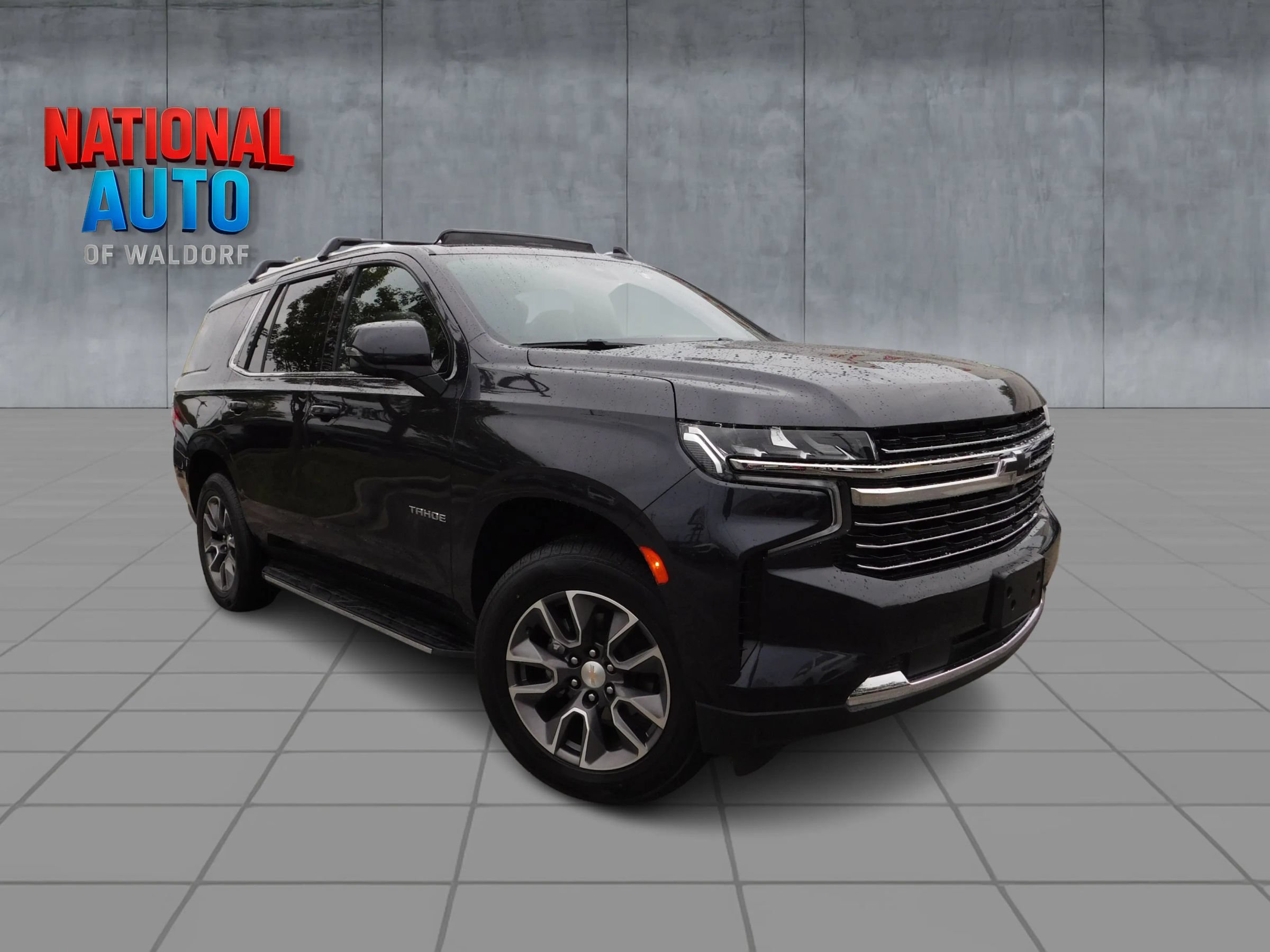 Used 2022 Chevrolet Tahoe LT w/ LT Signature Plus Package AWD/4WD image 1