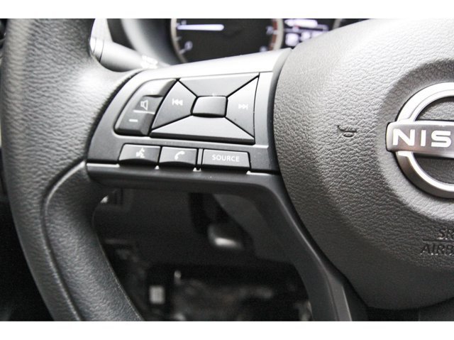 Certified 2025 Nissan Kicks Play S FWD image 17