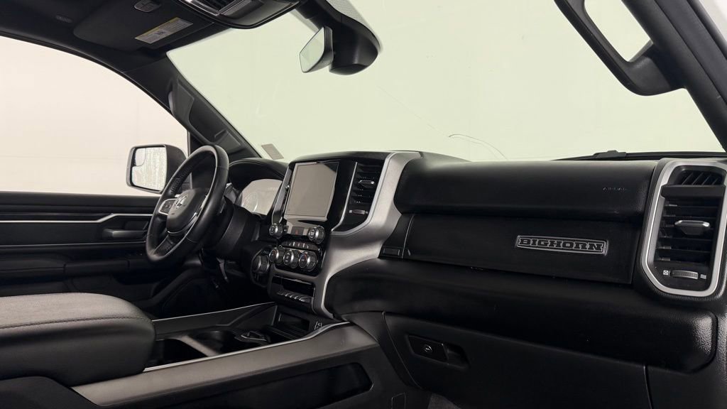 Used 2022 RAM 1500 Big Horn AWD/4WD image 34