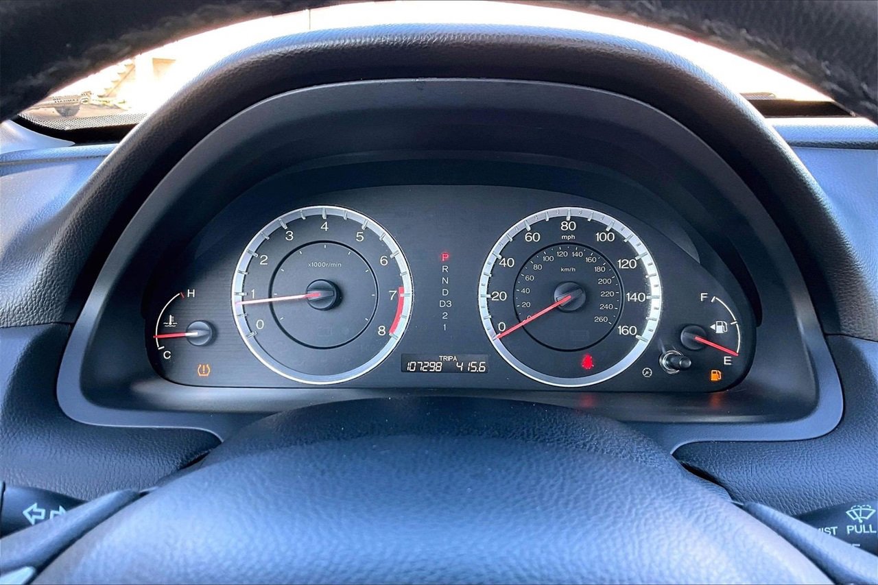 Used 2012 Honda Accord EX-L image 9