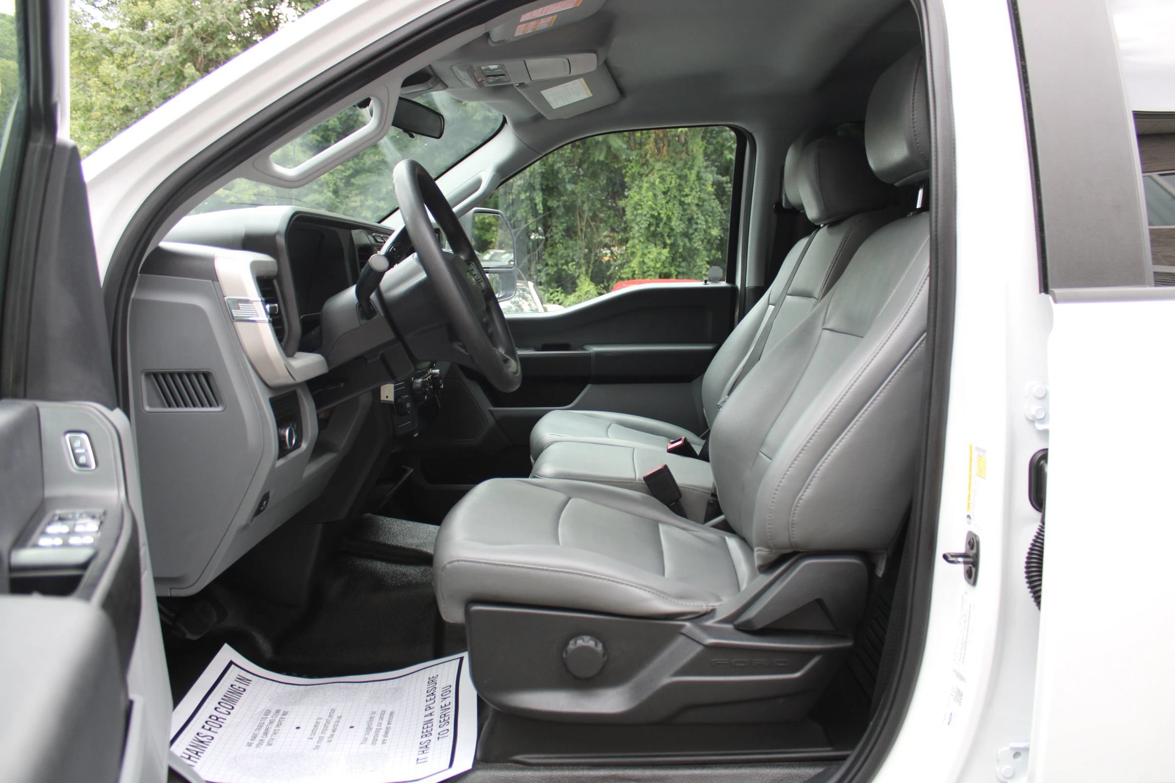 Used 2024 Ford F350 XL RWD image 18