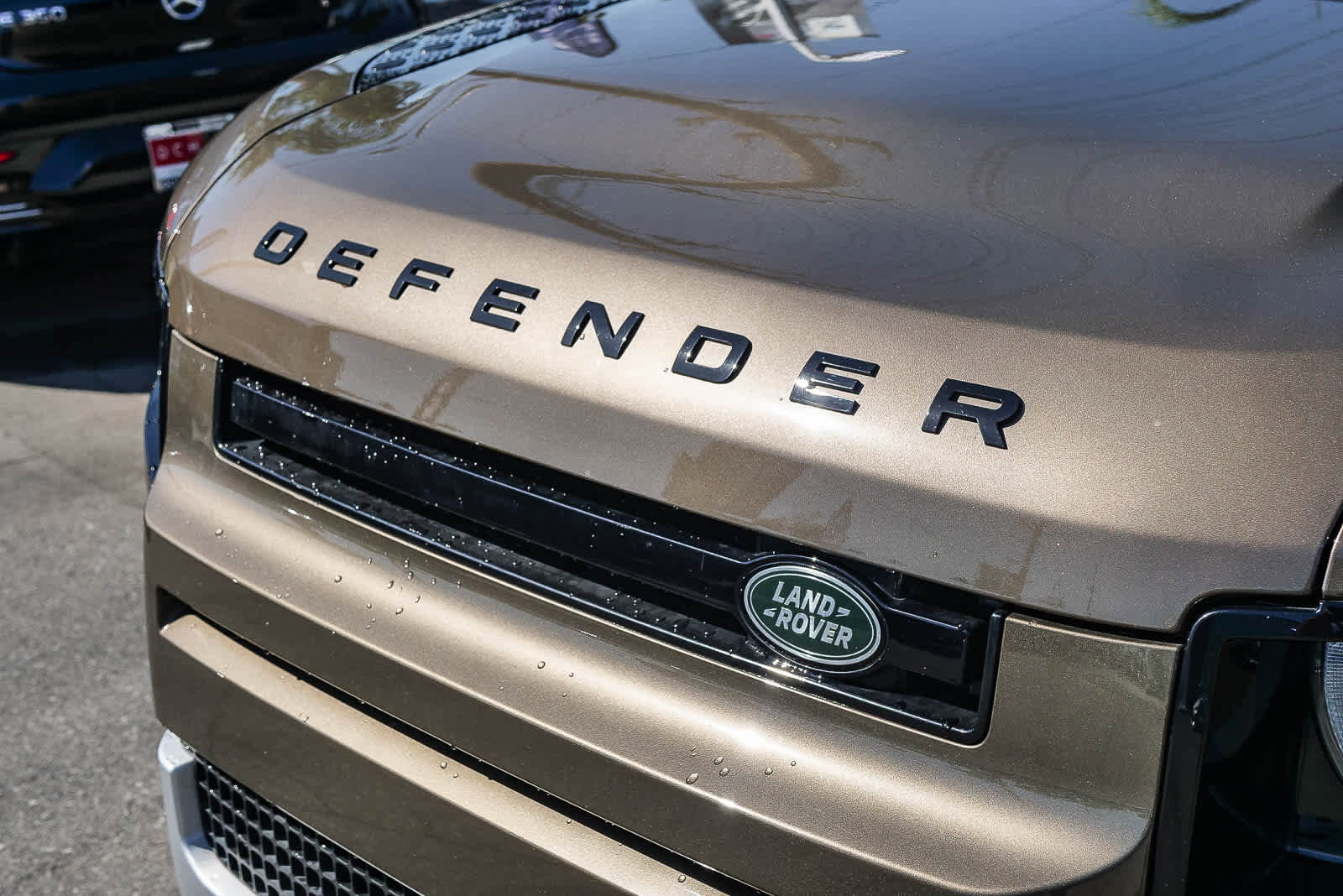 Used 2024 Land Rover Defender 130 S image 11