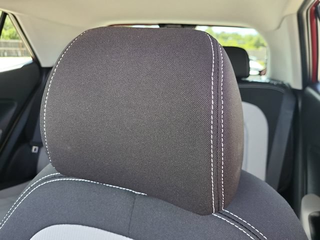 Used 2024 Hyundai Venue SEL FWD image 14