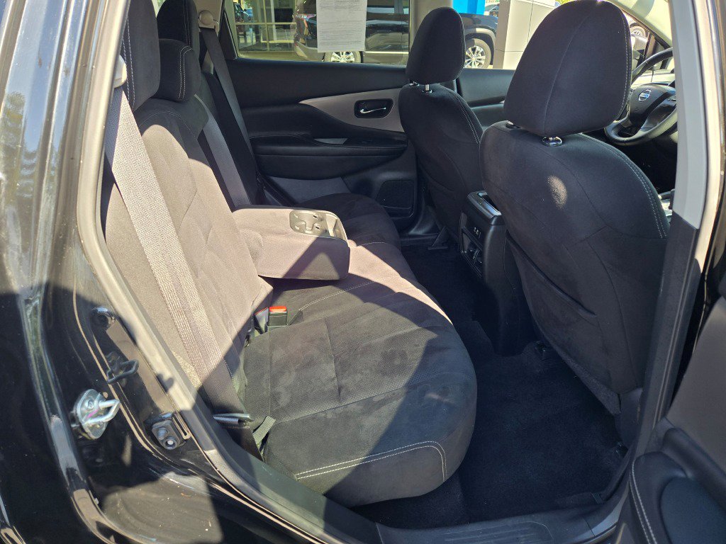 Used 2020 Nissan Murano SV image 10