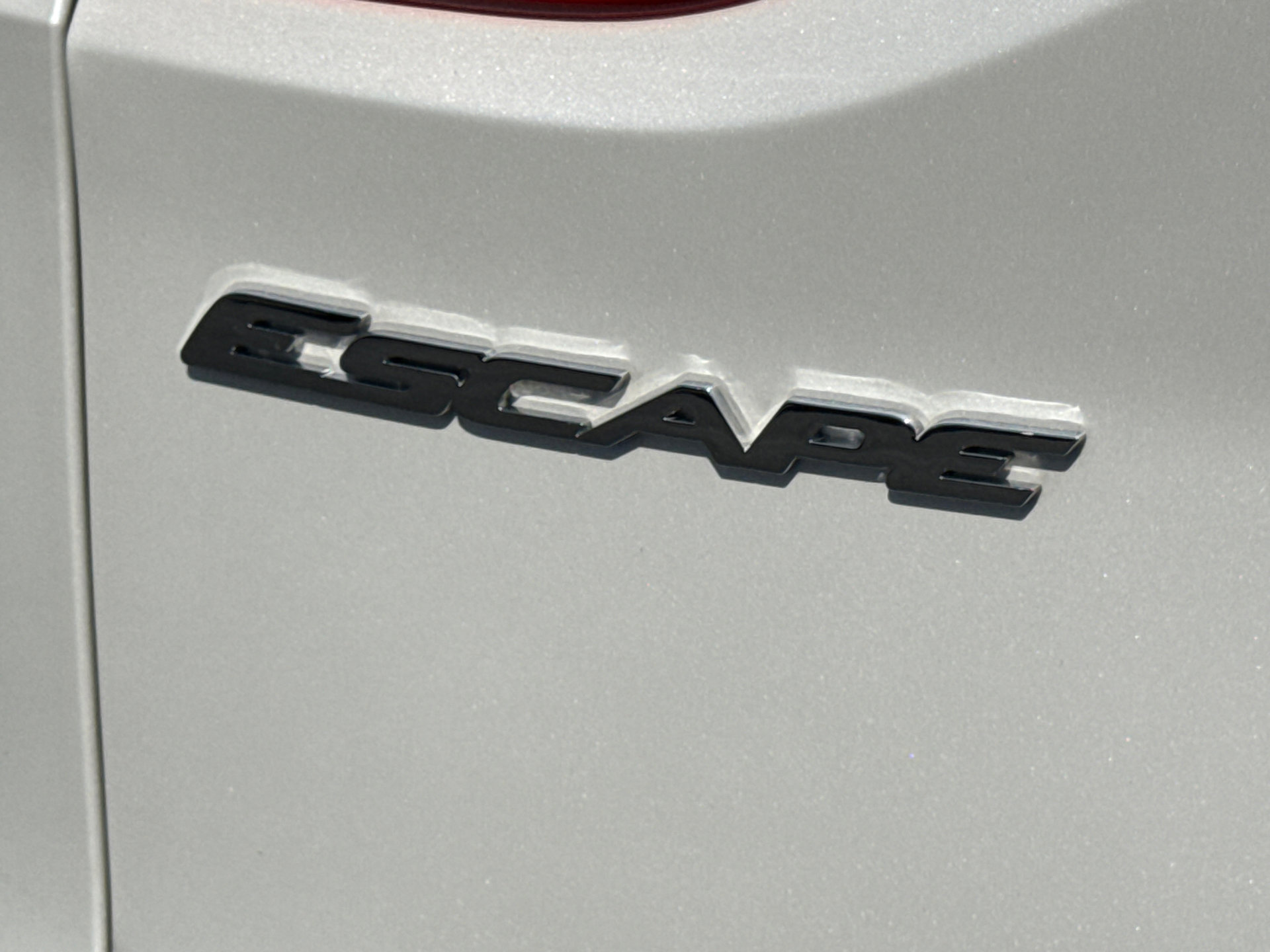 Used 2016 Ford Escape Titanium w/ Equipment Group 301A image 10