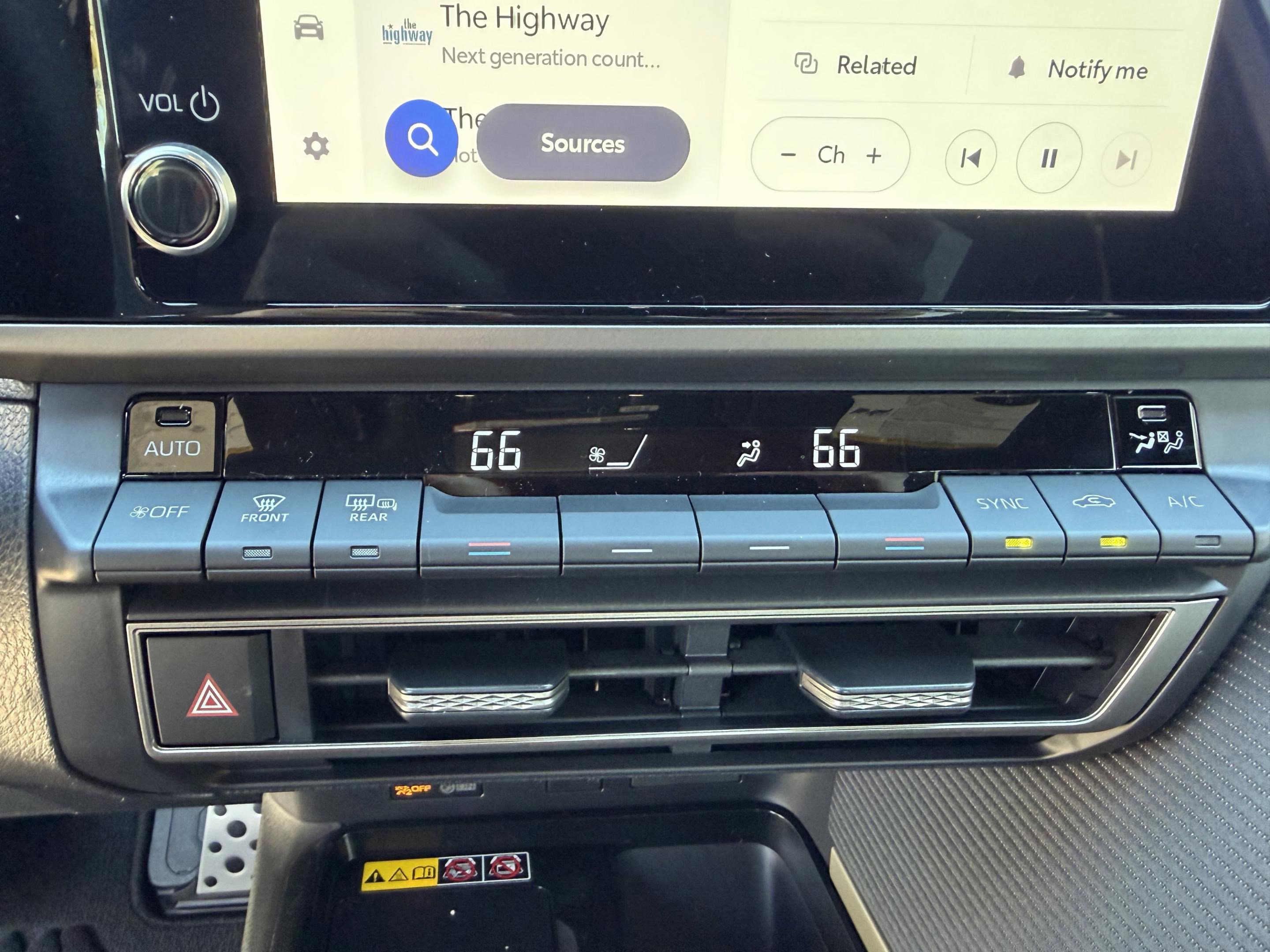 New 2026 Toyota Camry SE image 6