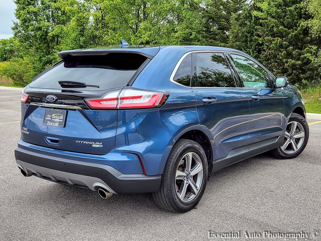 Used 2019 Ford Edge Titanium w/ Cold Weather Package AWD/4WD image 7