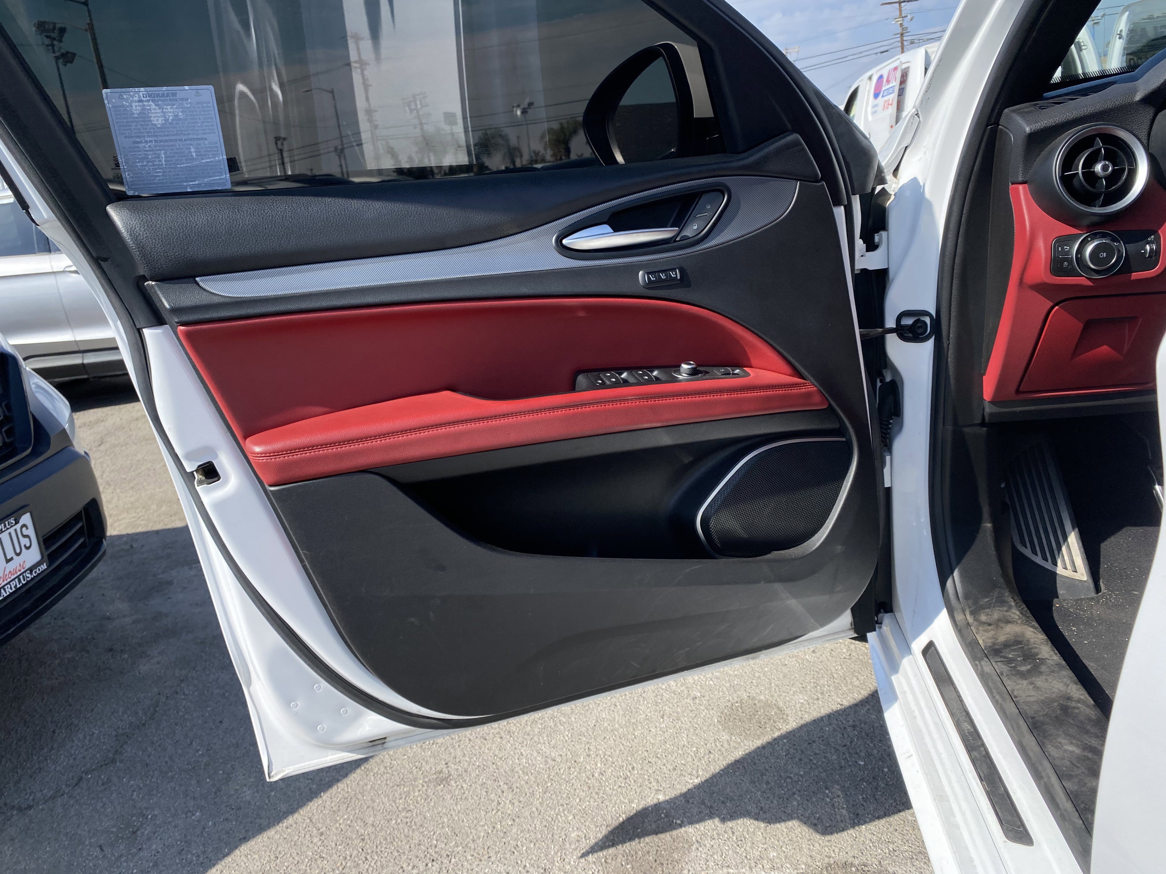 Used 2020 Alfa Romeo Stelvio Ti Sport w/ Quick Order Package 22S Sport image 17