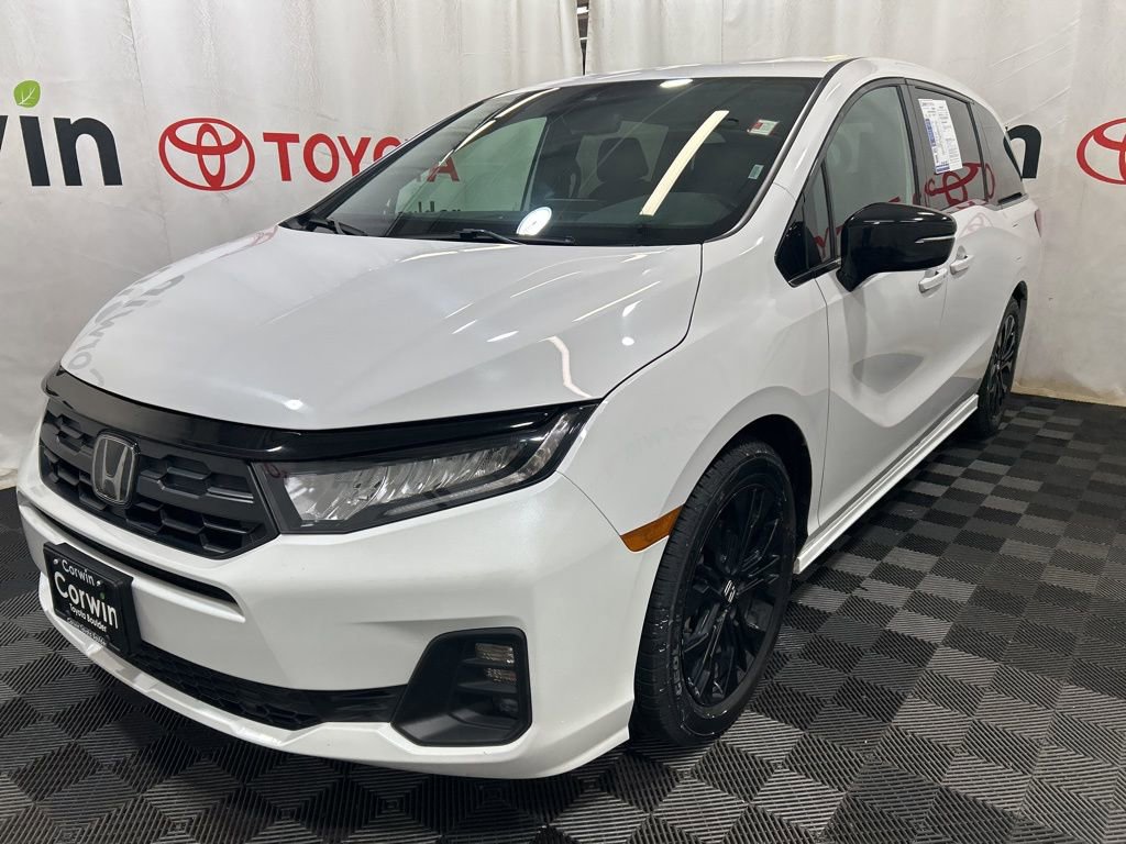 Used 2025 Honda Odyssey Sport-L image 3