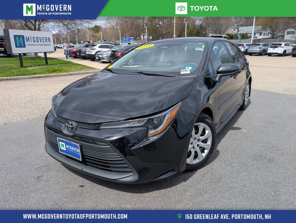 Used 2023 Toyota Corolla LE w/ Carpet Mat Package (TMS) FWD image 1