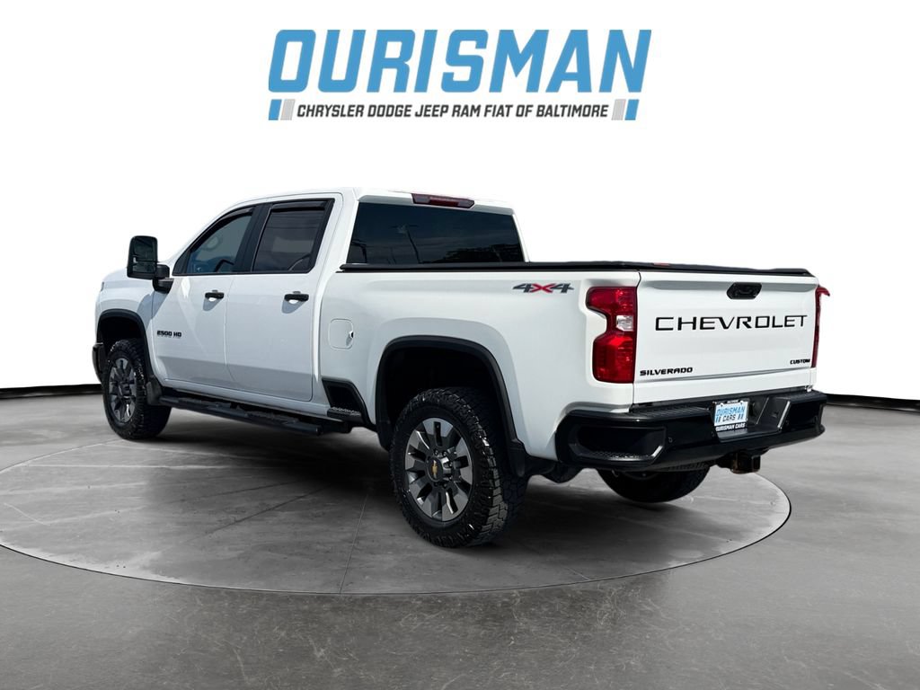 Used 2024 Chevrolet Silverado 2500 Custom w/ Custom Convenience Package AWD/4WD image 4