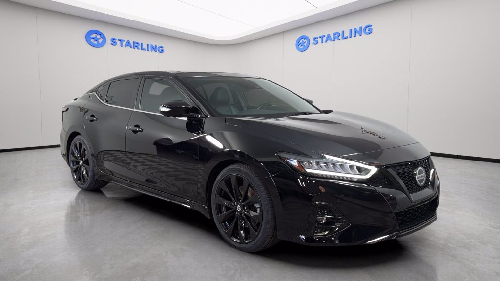Used 2022 Nissan Maxima SR w/ Sport Mat Group FWD image 15