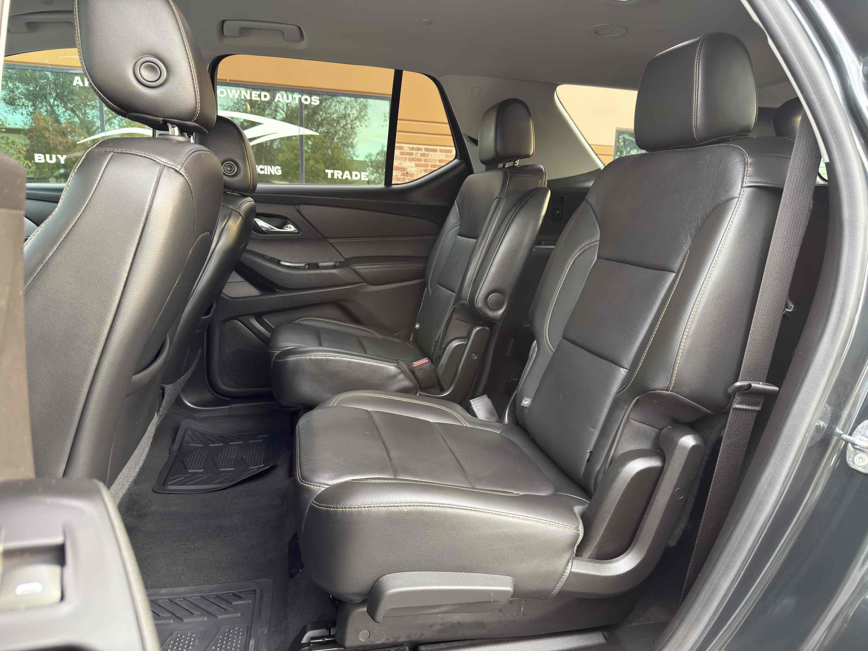 Used 2019 Chevrolet Traverse LT w/ LPO, Floor Liner Package image 81