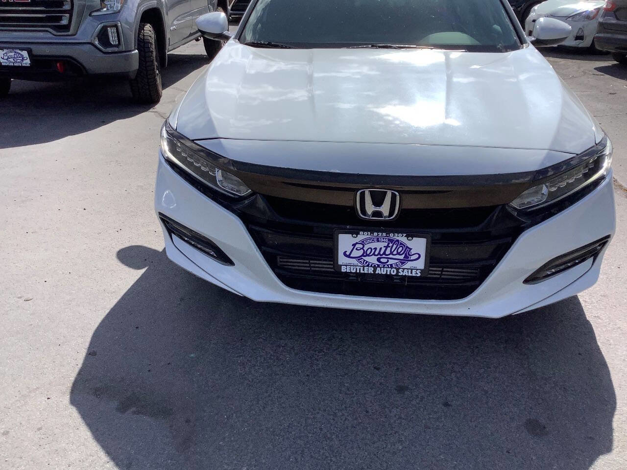 Used 2022 Honda Accord Sport image 4