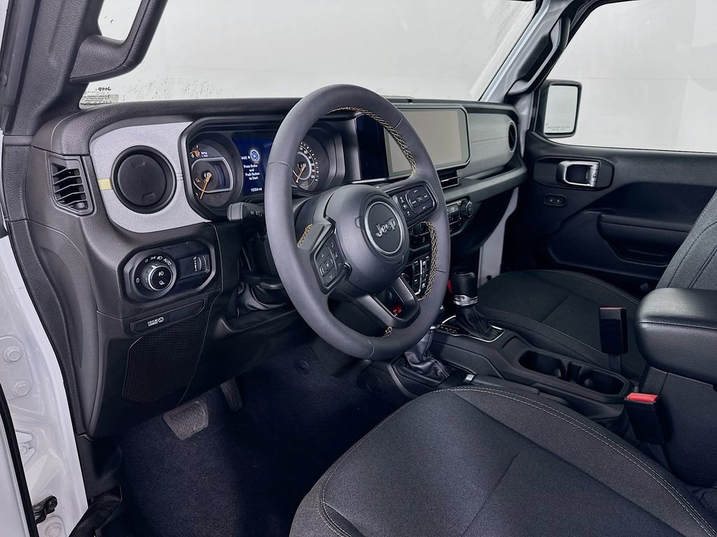 Used 2024 Jeep Gladiator Sport image 9