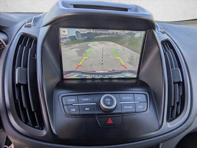 Used 2018 Ford Escape SE w/ SE Sync 3 Package AWD/4WD image 13